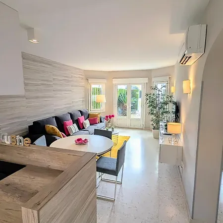 Holiday home Family Malibu Ii *